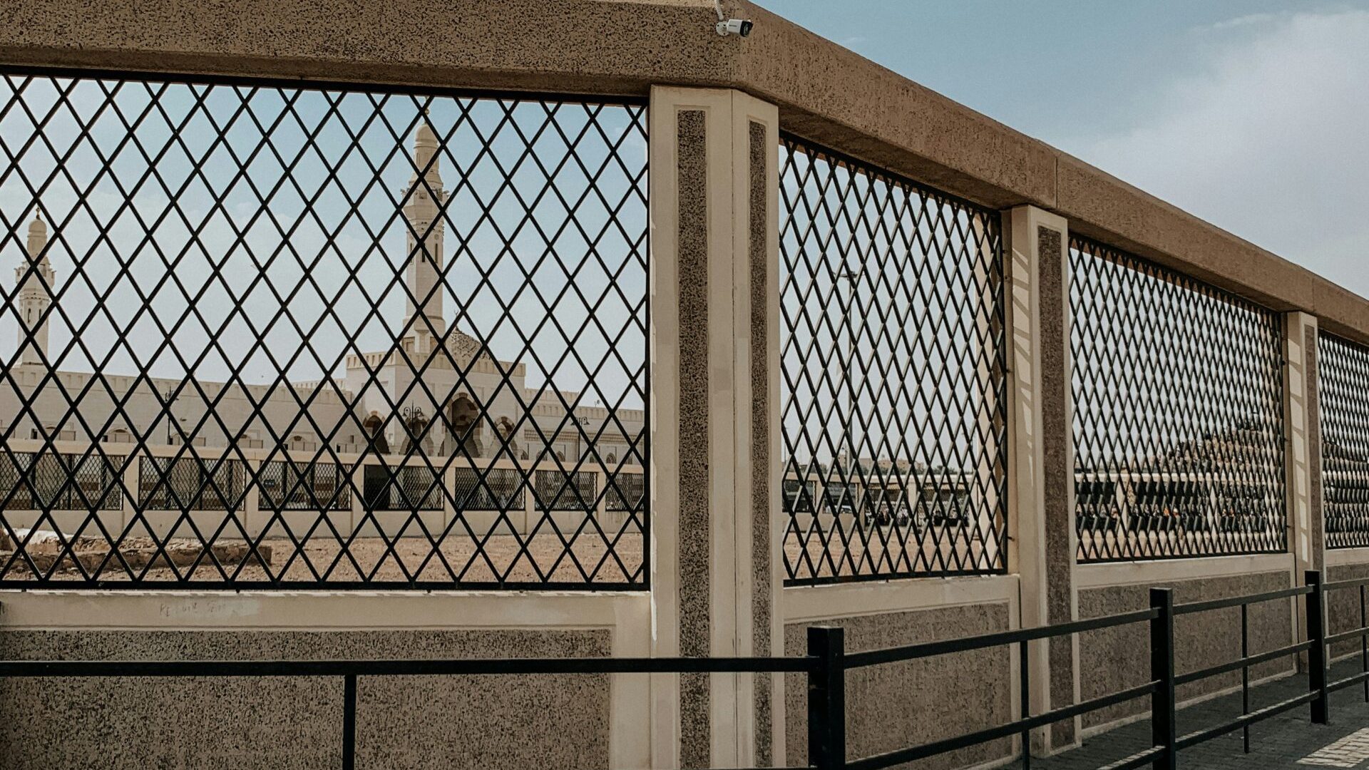 izhar-azharudin-eAdq5k2-YoI-unsplash